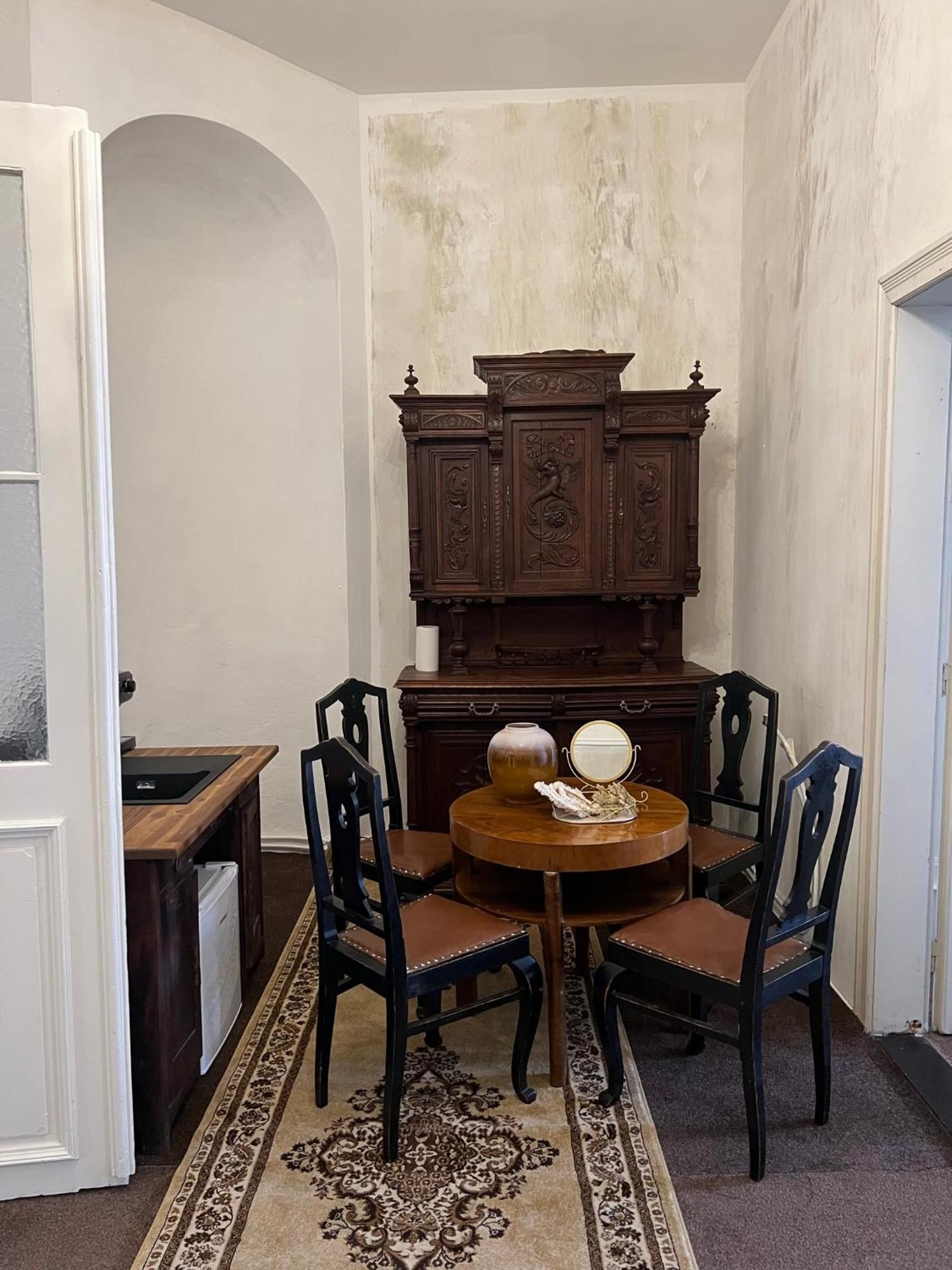 Csaky Palace 2 Apartman *